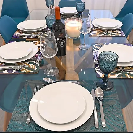 Travessa House T2 Center - With 2 Bedrooms - By Guest Apartment