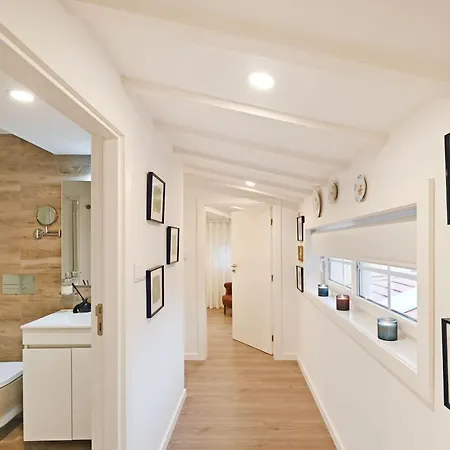 Apartment Travessa House T2 Center - With 2 Bedrooms - By Guest Porto