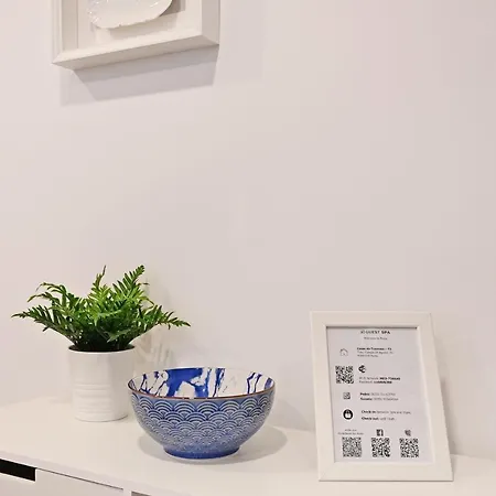 Travessa House T2 Center - With 2 Bedrooms - By Guest Apartment